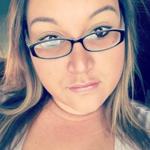 Meet your Posher, Marsha